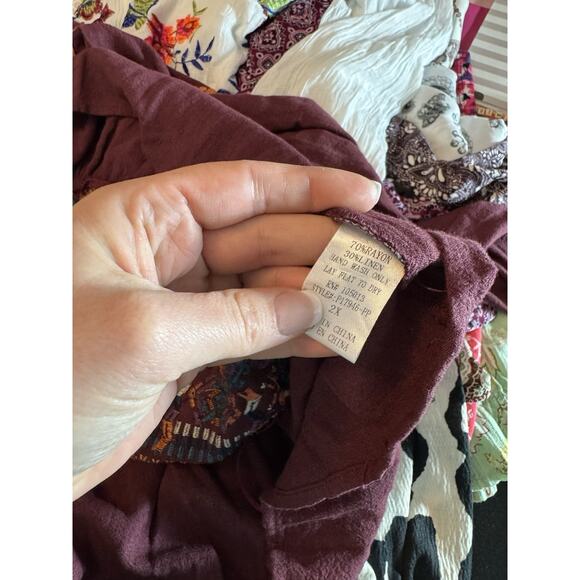 Perfectly Priscilla Women's Embroidered Floral Tunic Top Boho Multicolor Size 2X - Picture 4 of 10